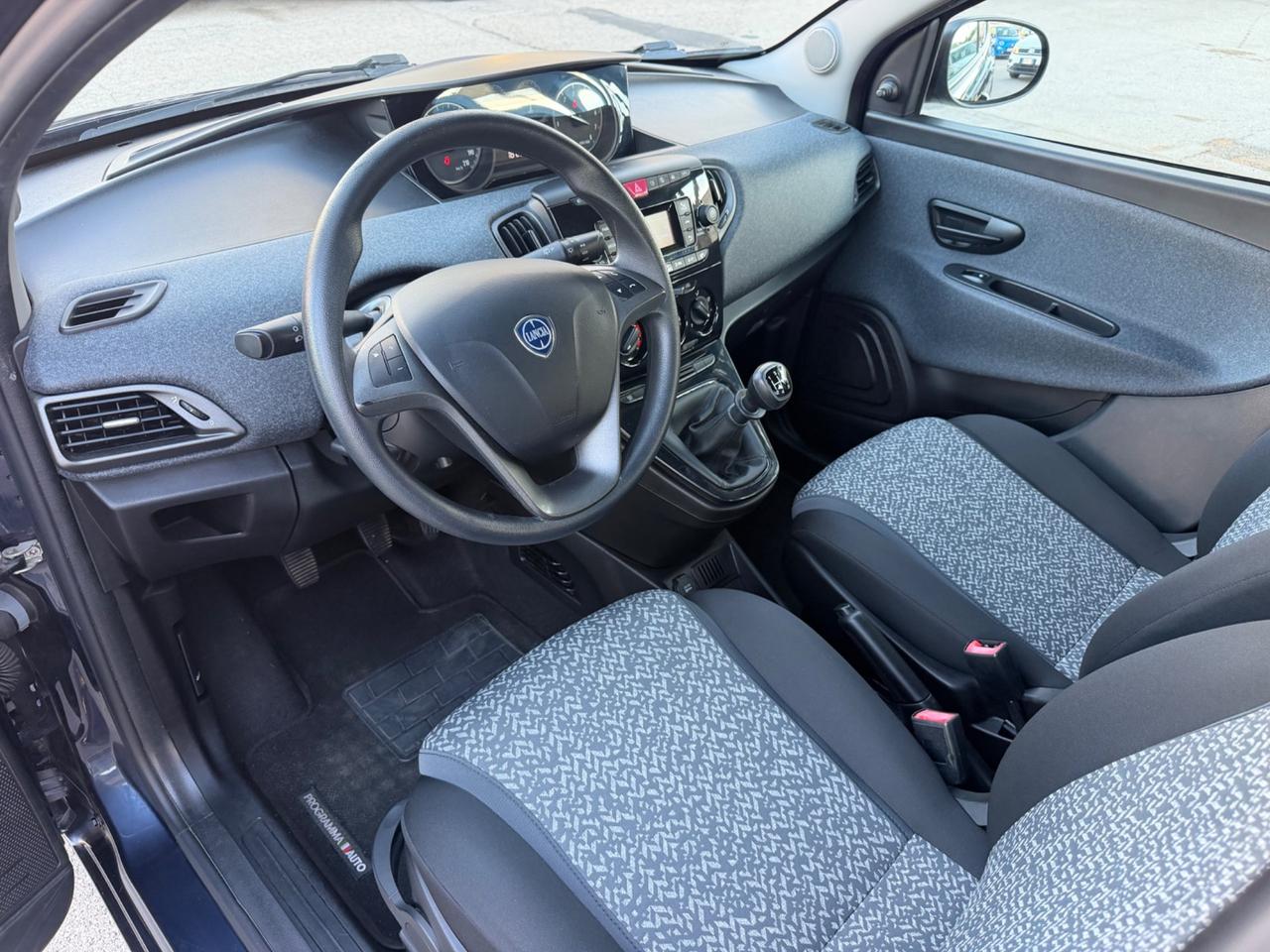 Lancia Ypsilon 1.2 benzina 69 cv 2018 88.000 km