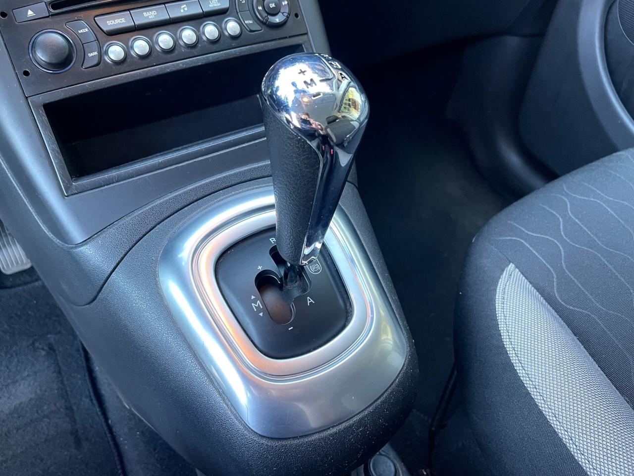 Citroen C3 Picasso 1.6 e-HDi Exclusive *AUTOMATICA*