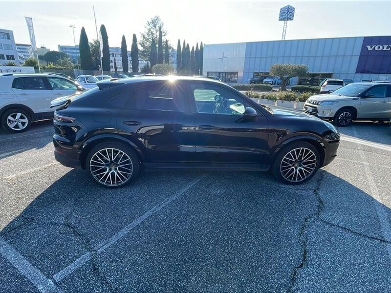 Porsche Cayenne Coupè 3.0 V6 E-Hybrid