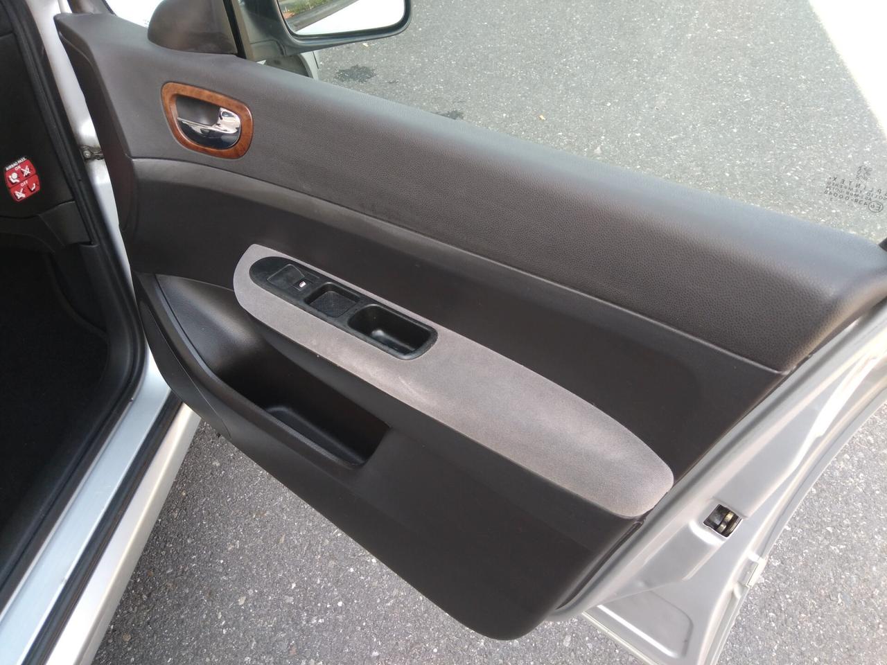 Peugeot 307 1.4 HDi 68cv diesel 5p. XR x neopatentati