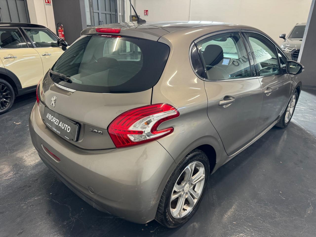 Peugeot 208 1.4 VTi 95 CV 5p. Allure FULL! NAVIGATORE!!
