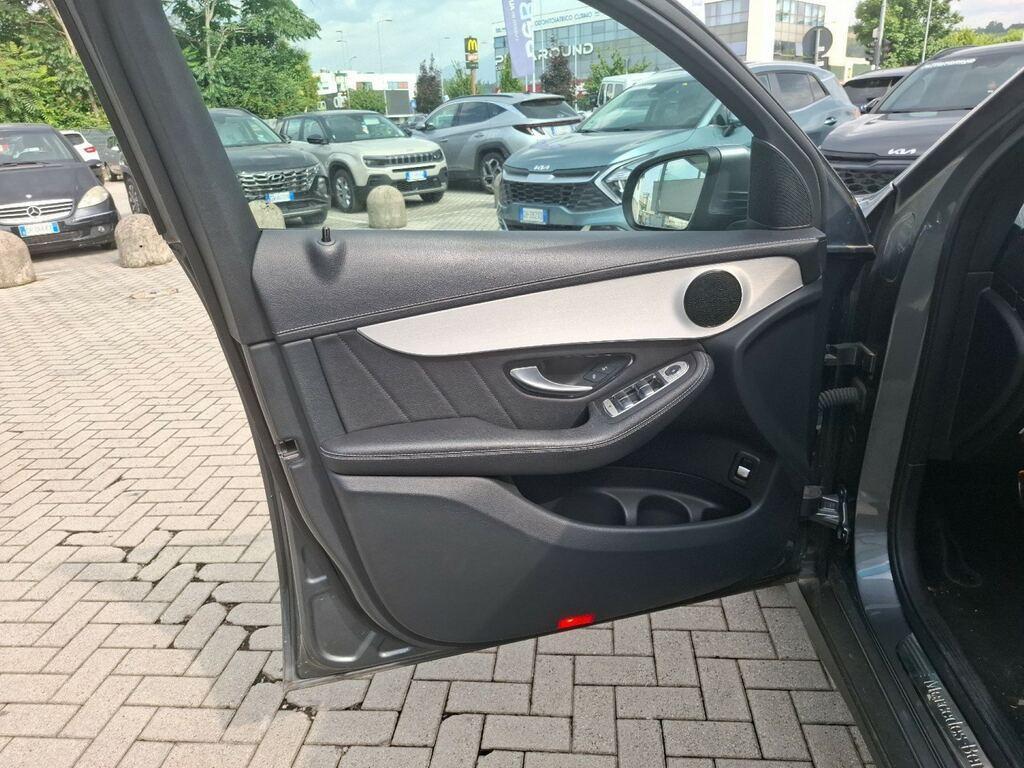 Mercedes GLC 220 220 D Premium 4Matic 9G-Tronic Plus
