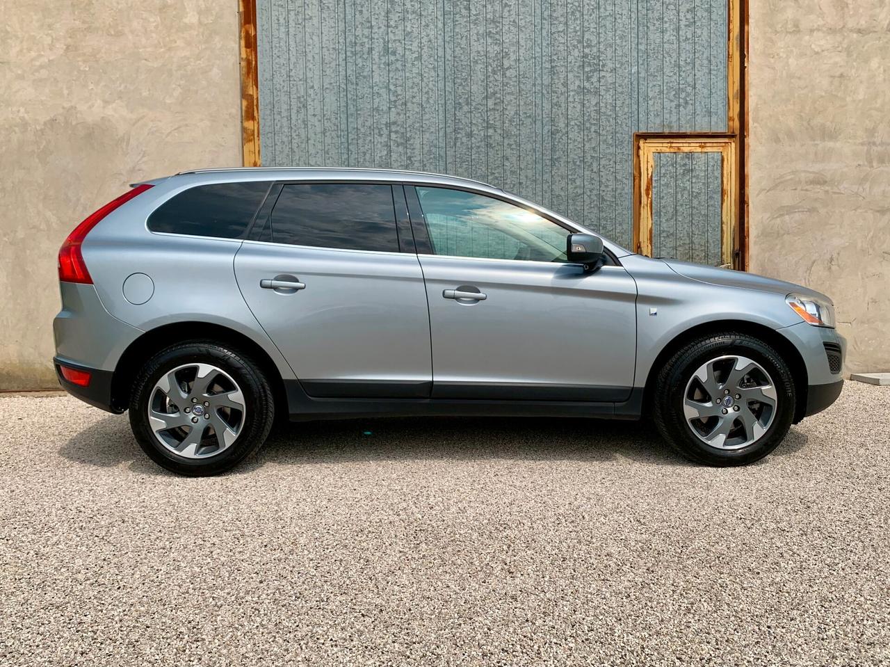 Volvo XC60 2.0 D3 Ocean Race Geartronic | *DISTRIBUZIONENUOVA