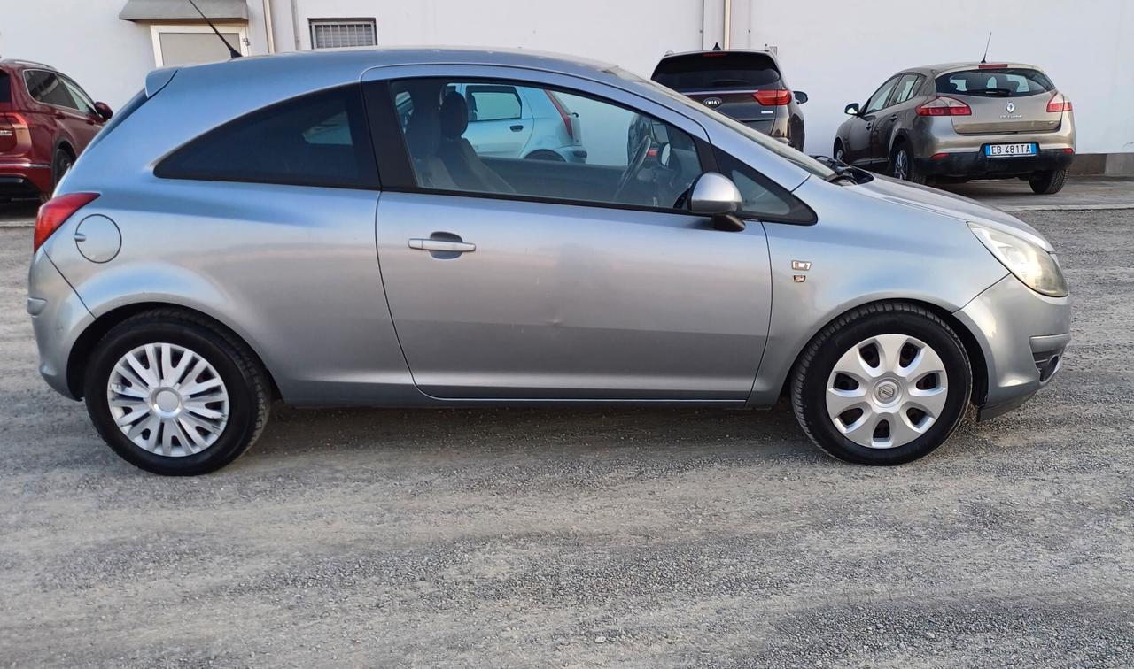 Opel Corsa 1.2 Benzina 3 porte Sport