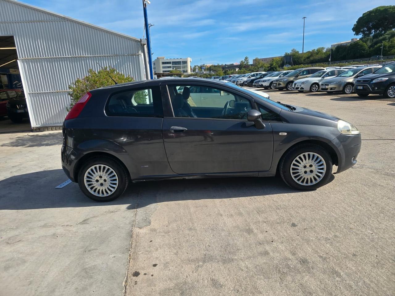 Fiat Grande Punto 1.3 MJT 75 CV 3 porte Active