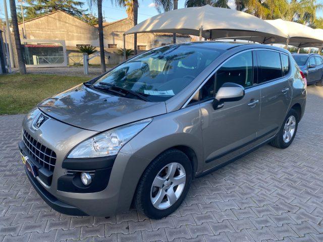 PEUGEOT 3008 1.6 HDi 115CV Business