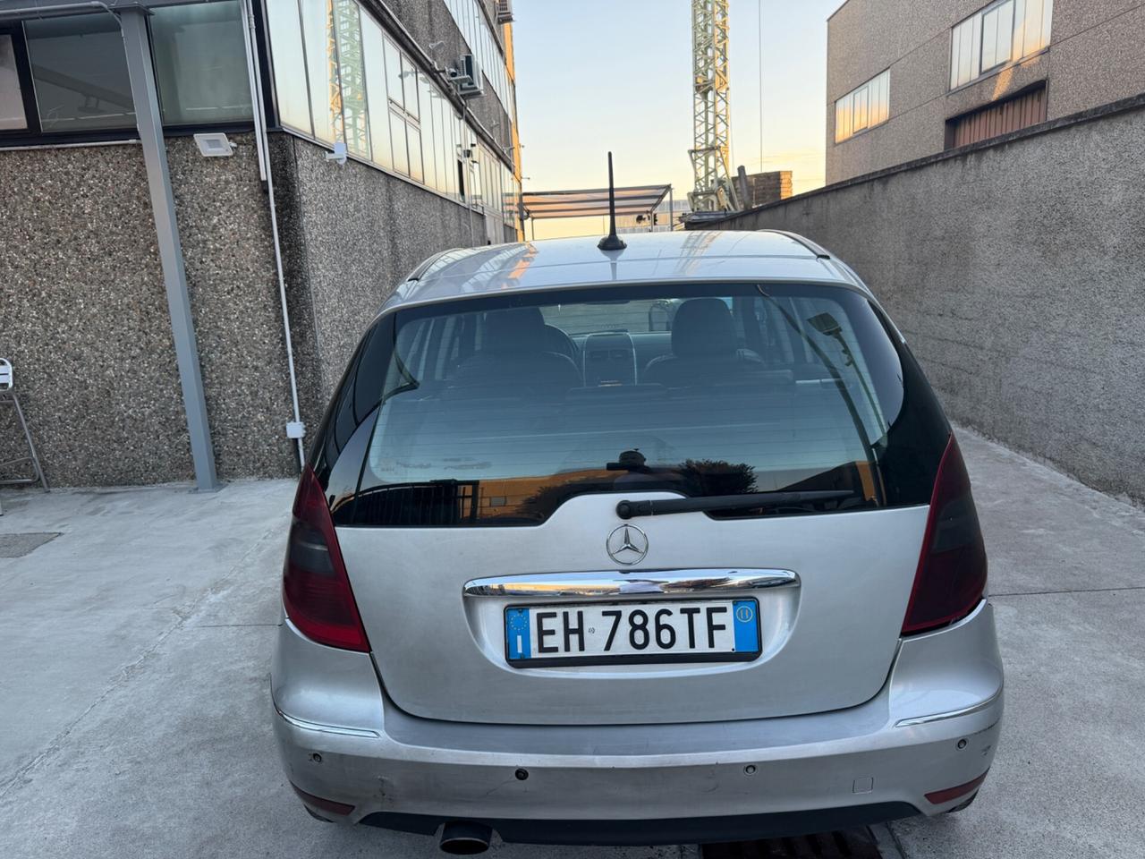 MERCEDES A180 CDI AVANGARDE EURO5