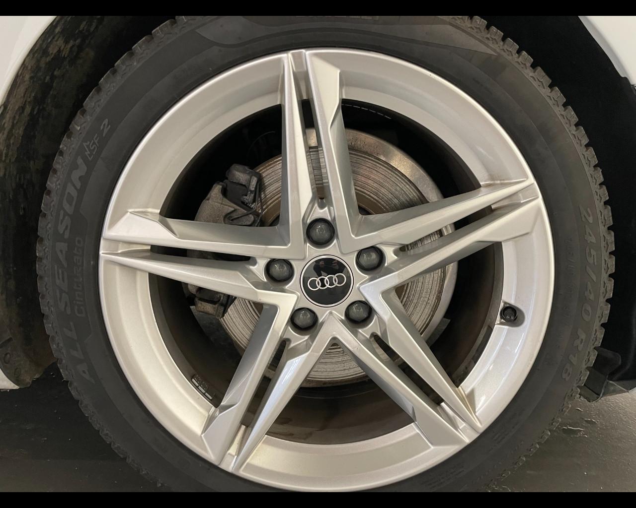 AUDI A4 AVANT 40 TDI MHEV S-TRONIC QUATTRO S-LINE