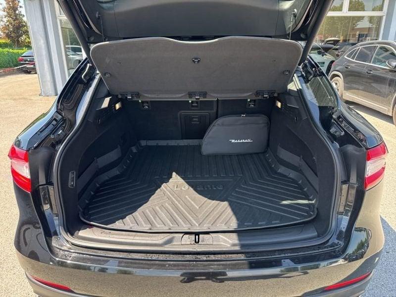 Maserati Levante 3.0 V6 250CV AUTO