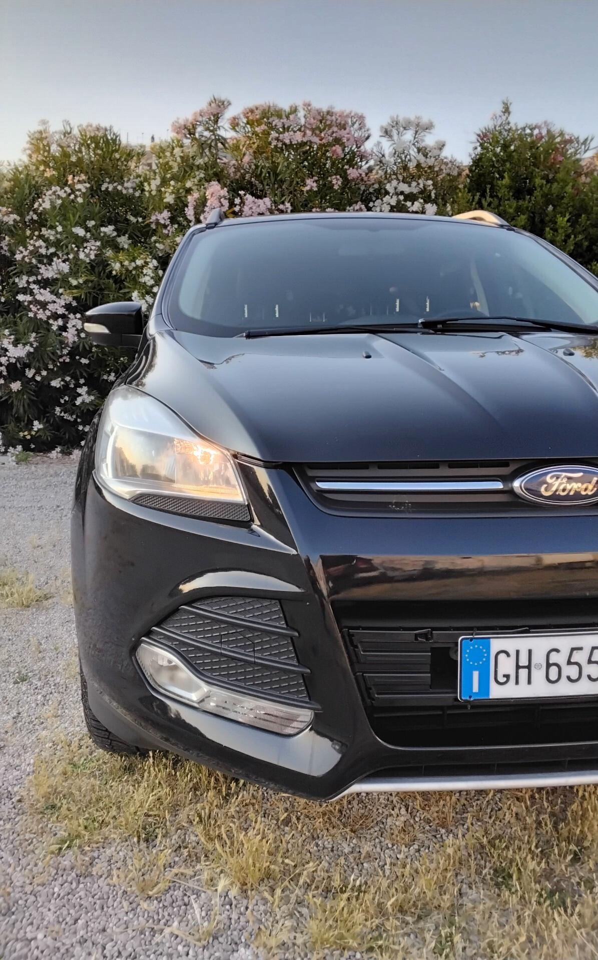 Ford Kuga 2.0 TDCI 120 CV 2WD Titanium