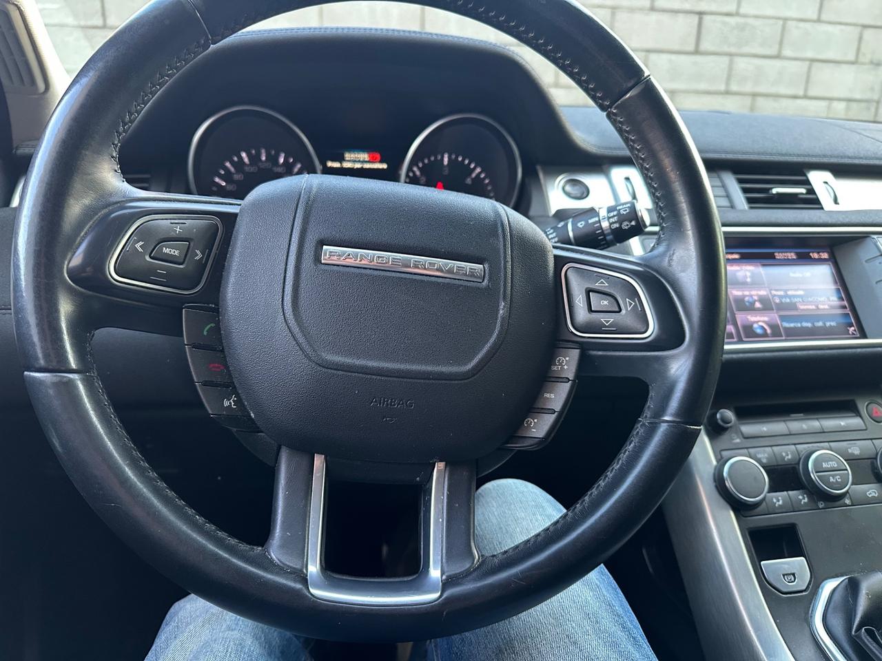 RANGE ROVER EVOQUE 2.2 PRESTIGE CAMBIO MANUALE