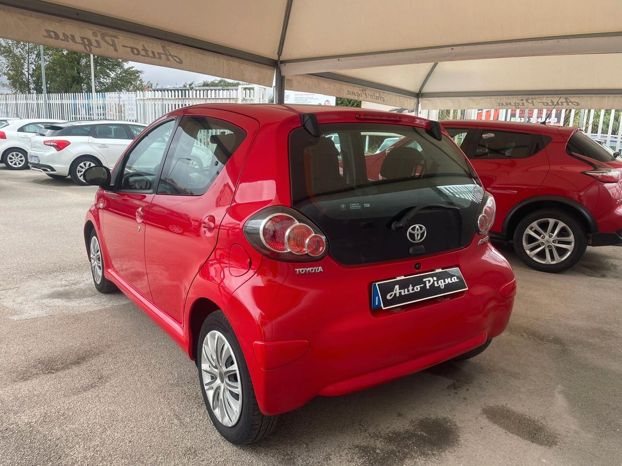 Toyota Aygo 1.0 12V VVT-i 5 porte Tobasco MMT automatica