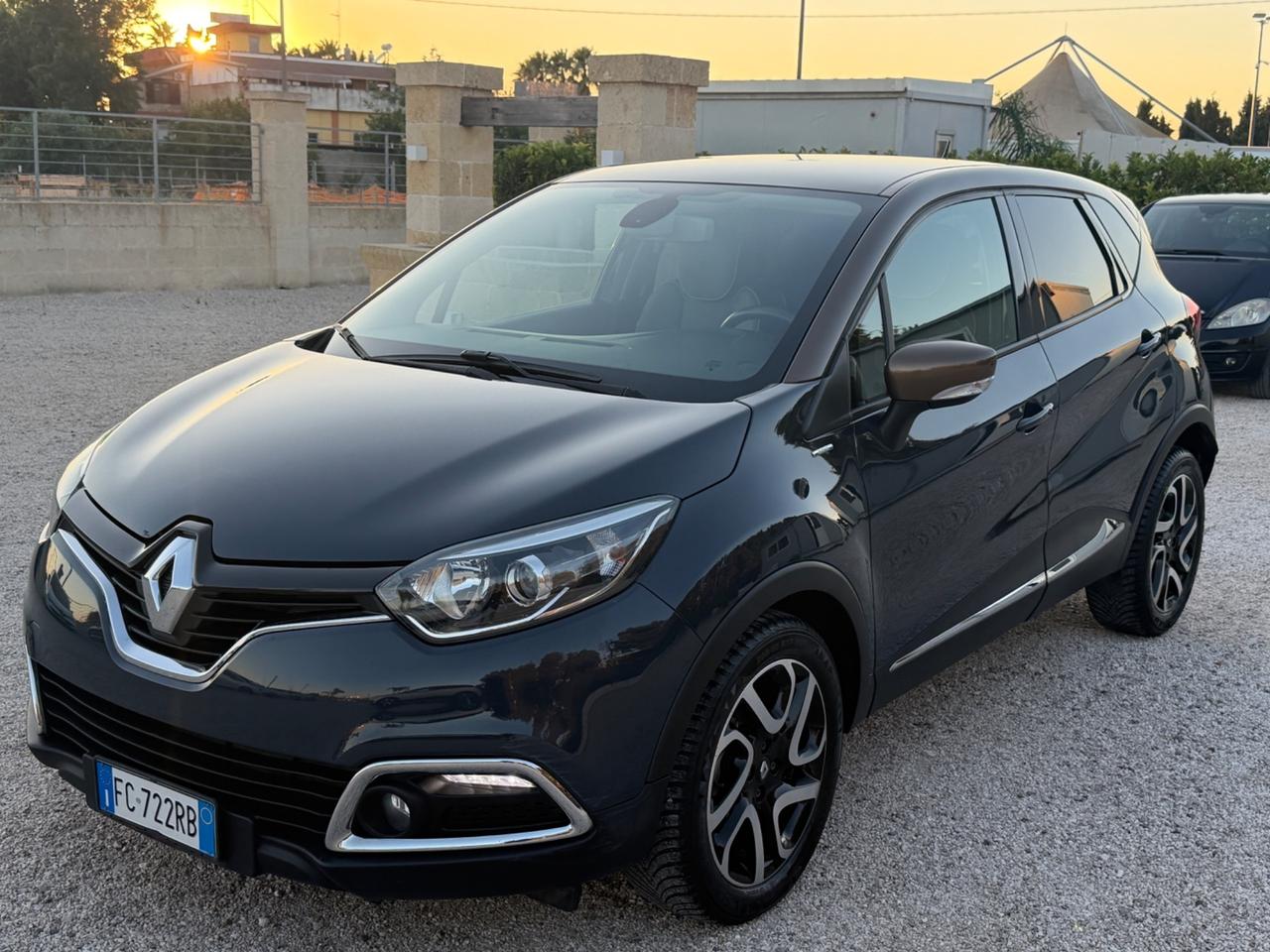 Renault Captur dCi 8V 90 CV Start&Stop Energy iconic