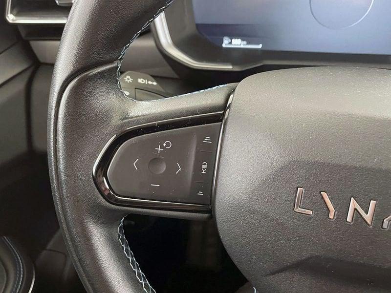 Lynk & Co 01 01 PHEV