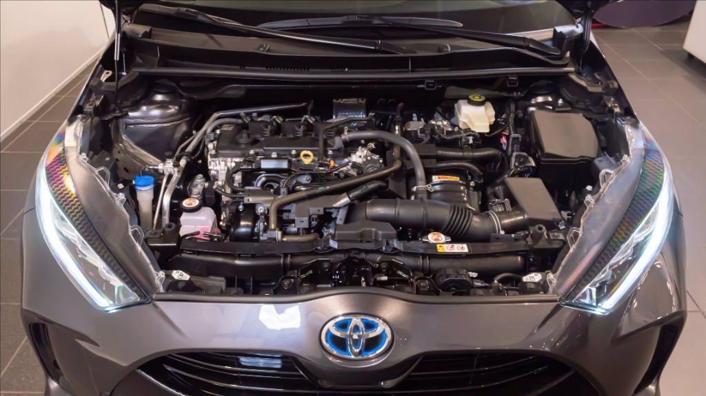 TOYOTA Yaris 1.5h Trend del 2021