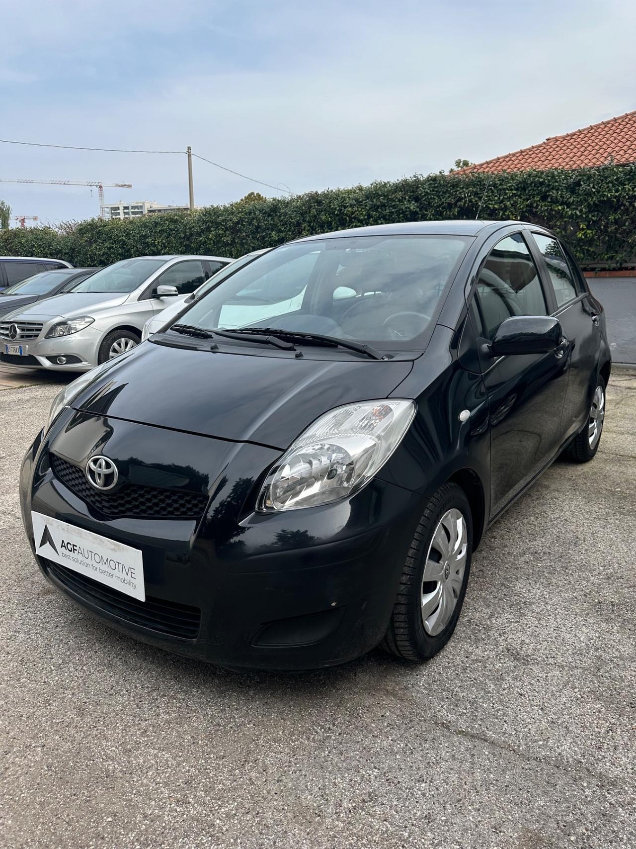 Toyota Yaris 1.3 5 porte Sol
