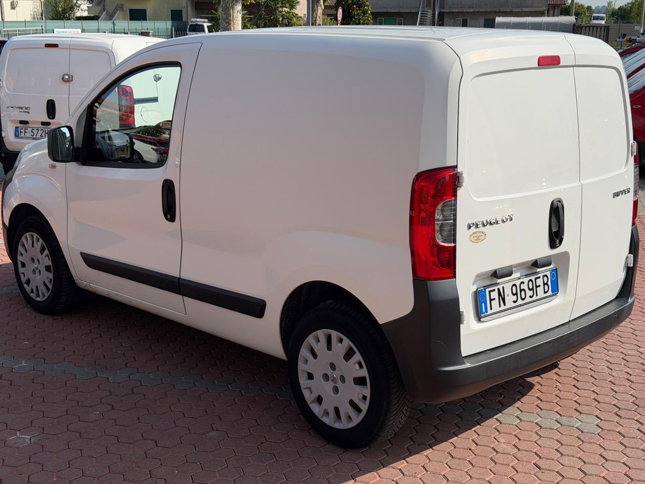 Peugeot Bipper 1.3 HDi 80CV Furgone Pro