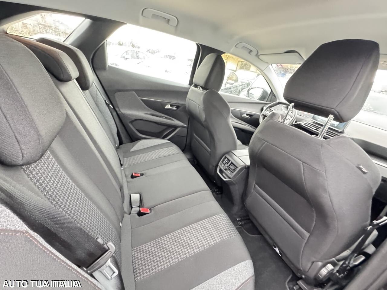 PEUGEOT 3008 ALLURE NAVI LED CLIMA CAMERA