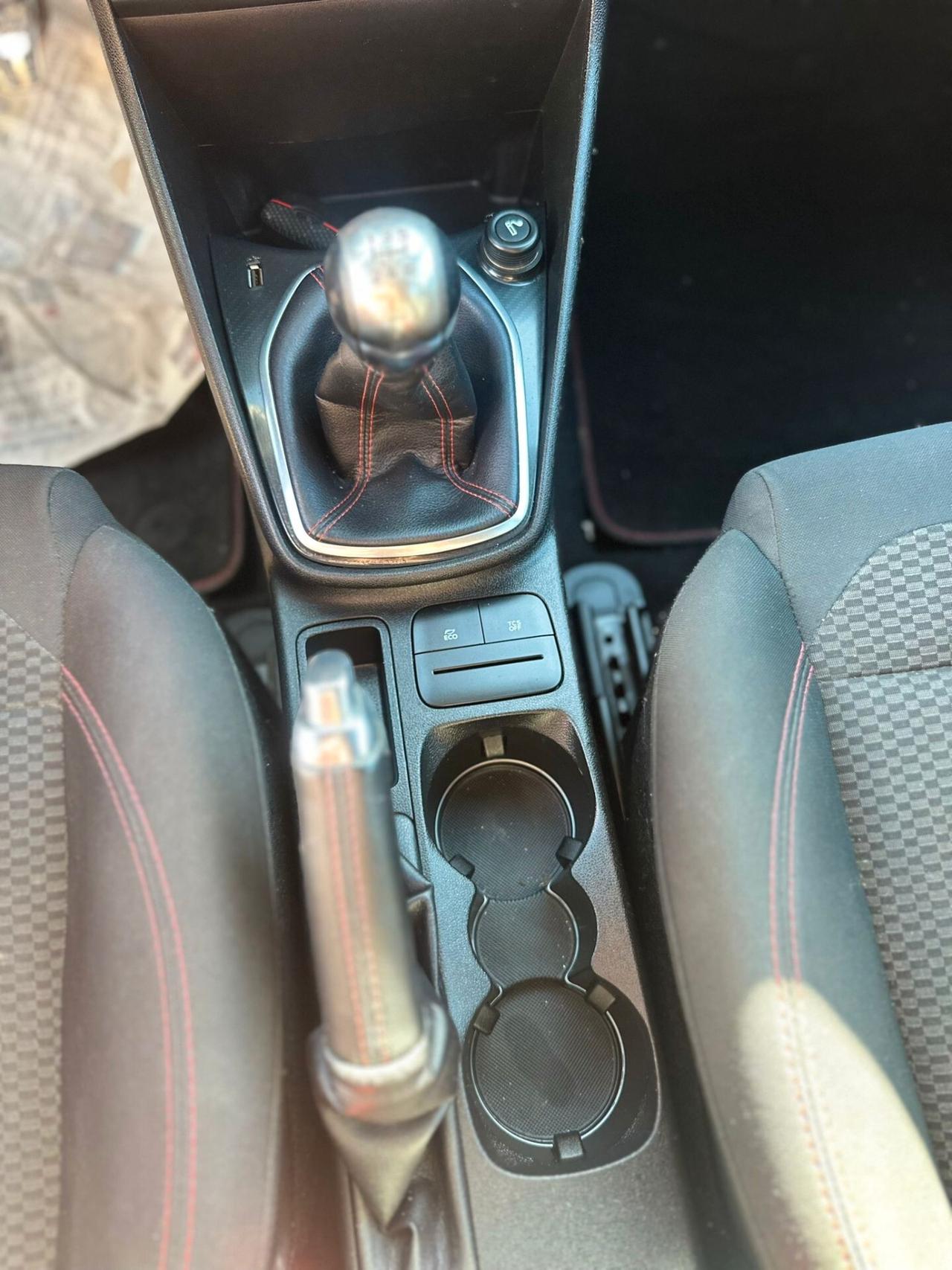 Ford Fiesta 1.1 75 CV GPL 5 porte Titanium