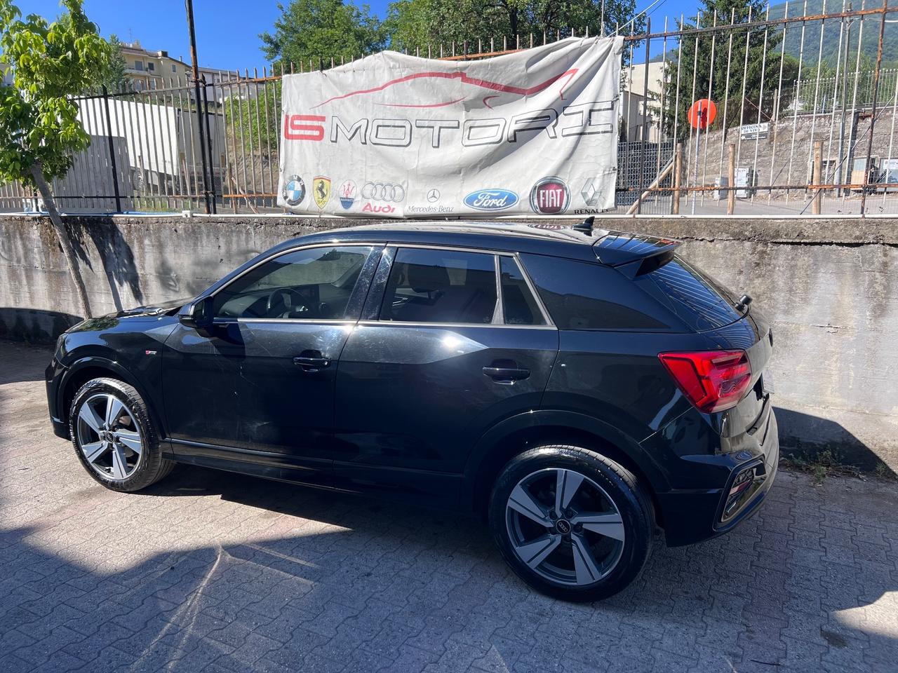 Audi Q2 30 TDI S line Edition Blockshaft
