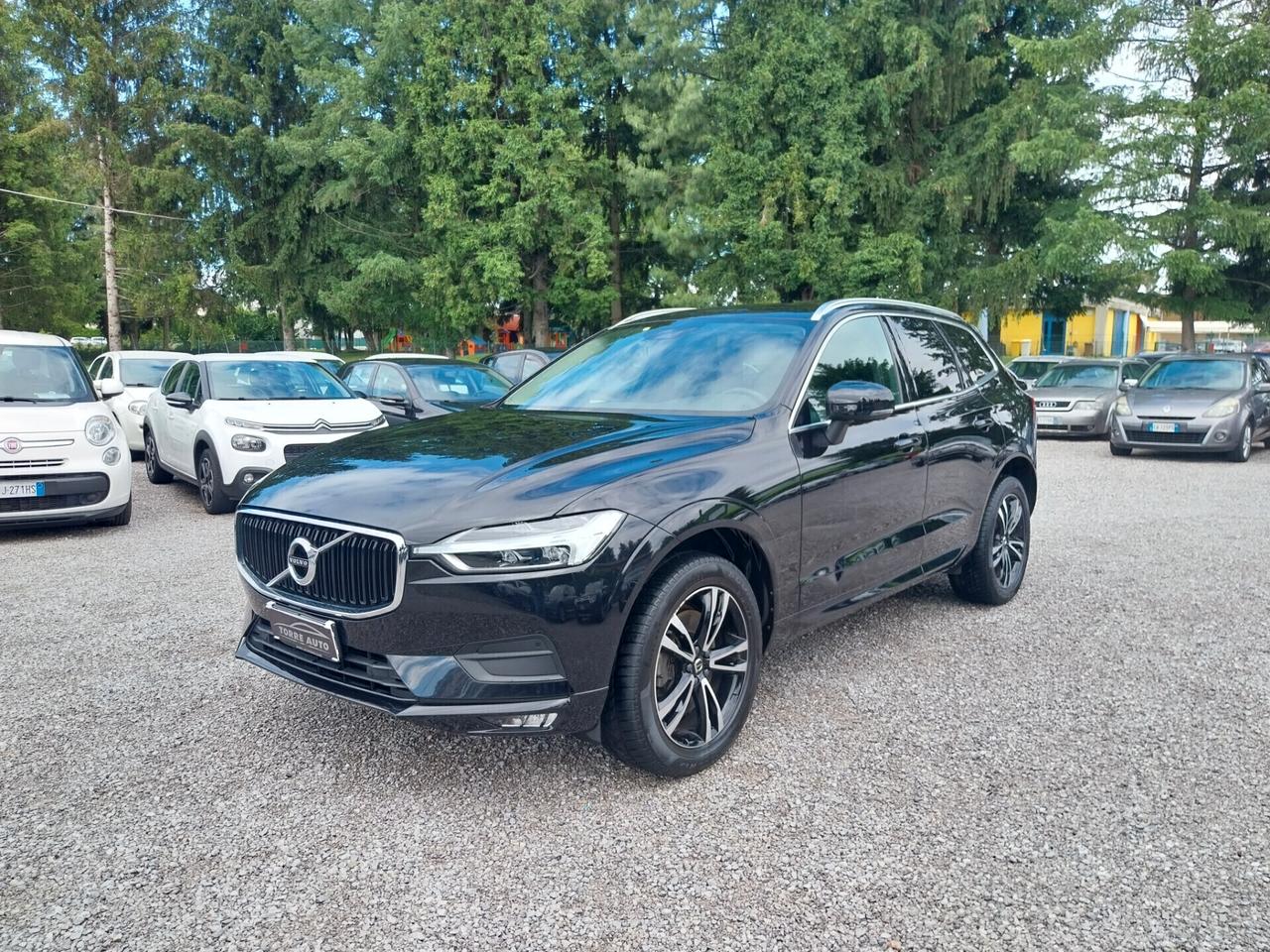 Volvo XC 60 XC60 B4 (d) AWD Geartronic Momentum