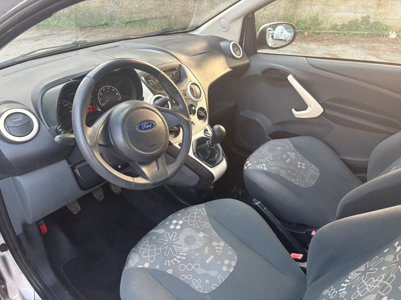 FORD KA 1.2 Individual - 2012