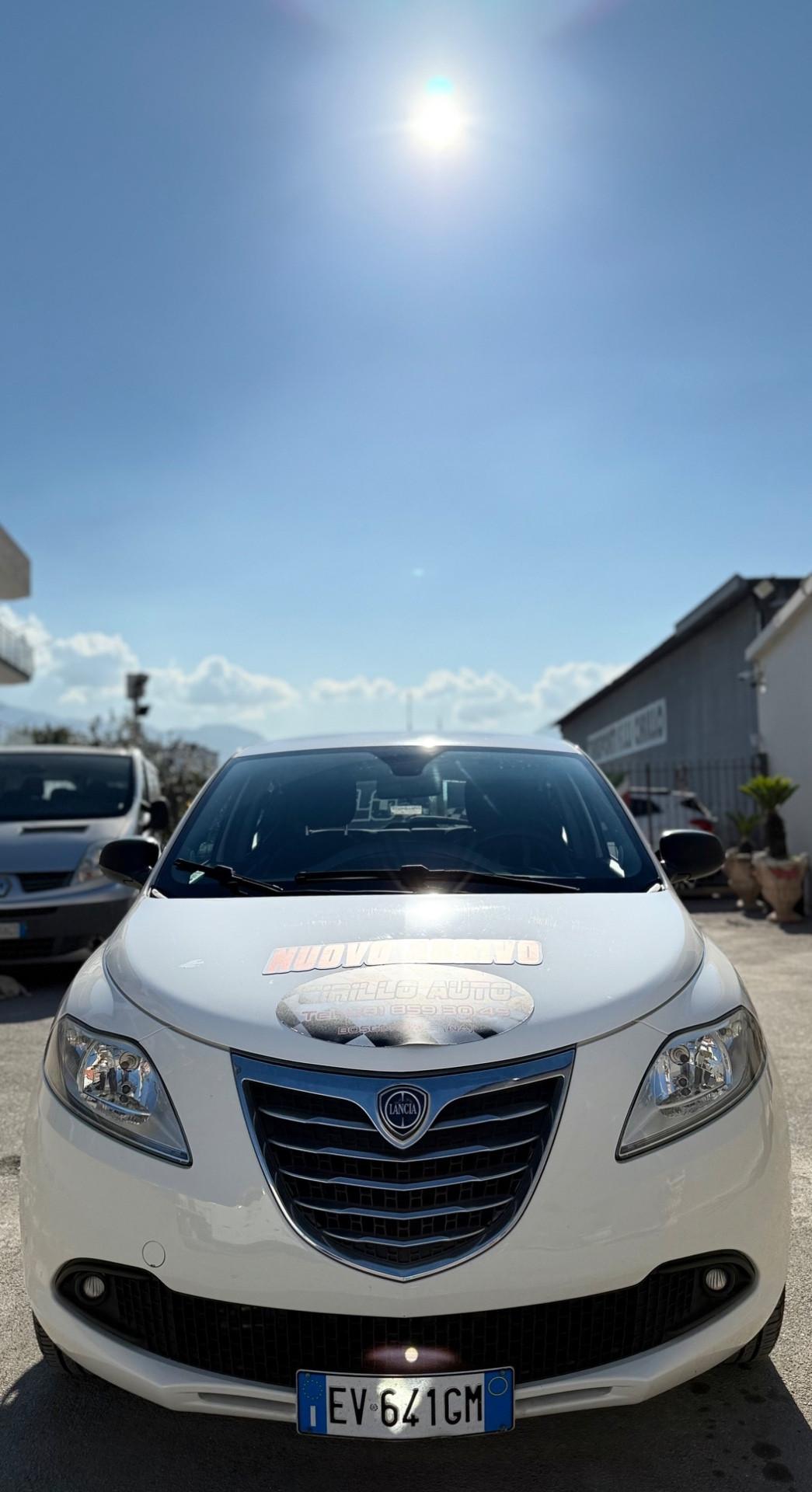 Lancia Ypsilon 0.9 Natural Power