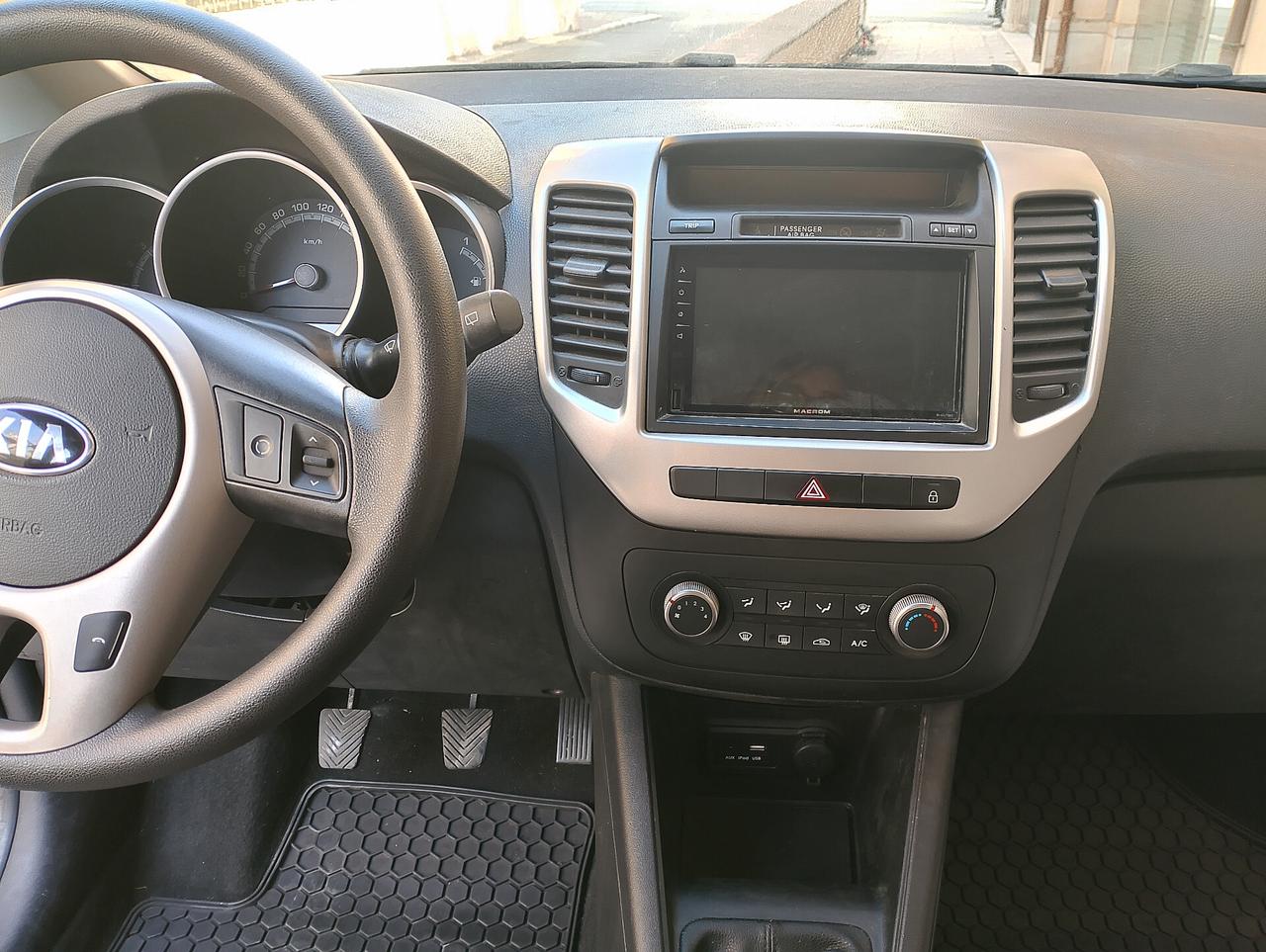 Kia Venga 1.4 CRDi 90CV Cool