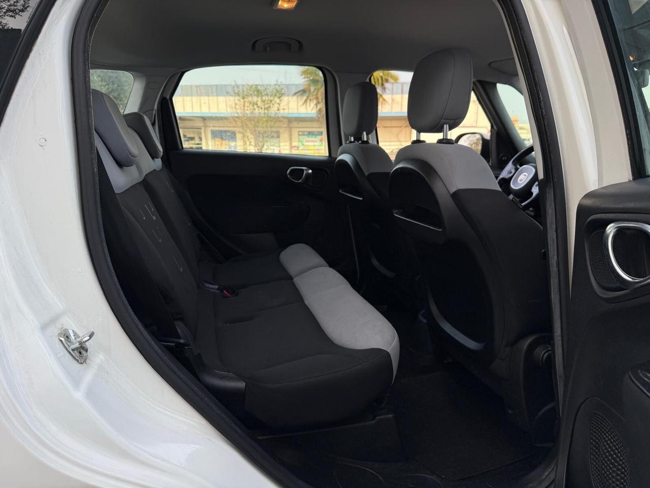 Fiat 500L 1.6 Multijet 120 CV Lounge n1 autocarro con posti