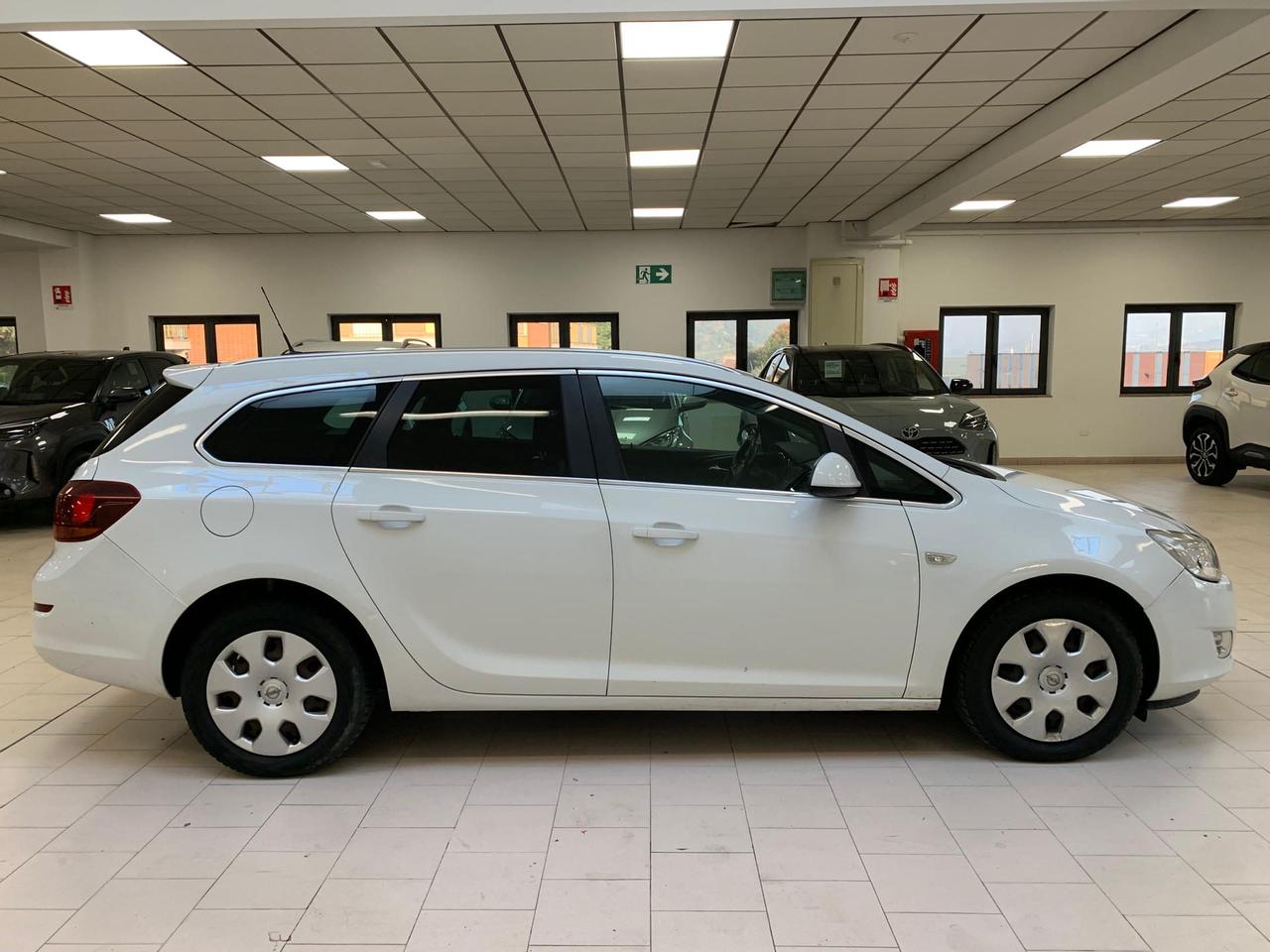 Opel Astra Sports Tourer 1.7 cdti Cosmo 125cv