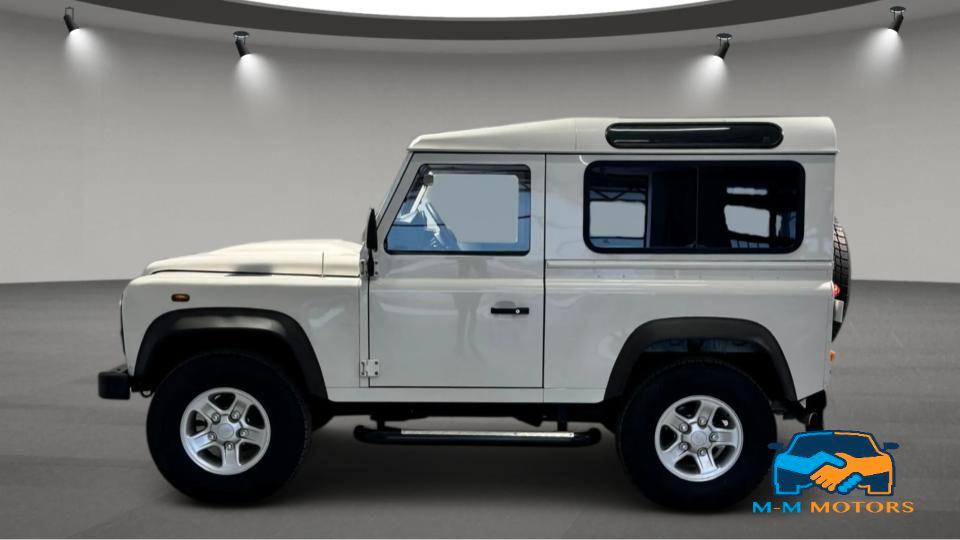 Land Rover Defender 90 SW Defender 90 2.4 td S SW