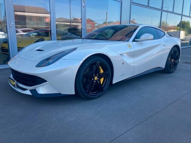 Ferrari F12 F12berlinetta
