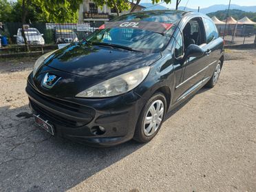 Peugeot 207 1.4 GPL DI SERIE NEOPATENTATI