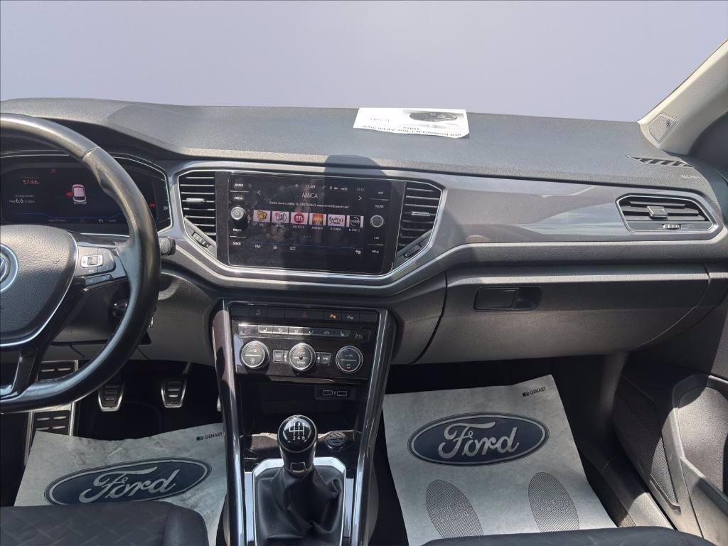 VOLKSWAGEN T-Roc 2.0 tdi Style 150cv del 2019