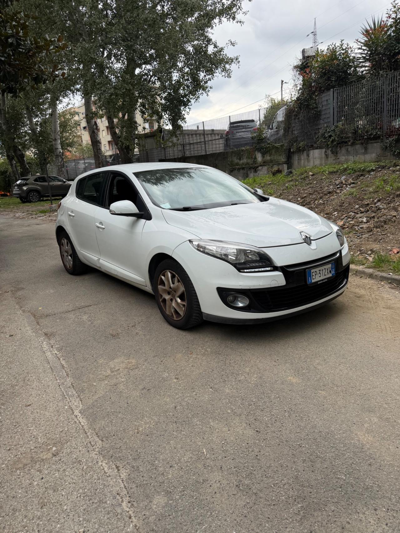 Renault Megane Mégane 1.5 dCi 110CV EDC Wave