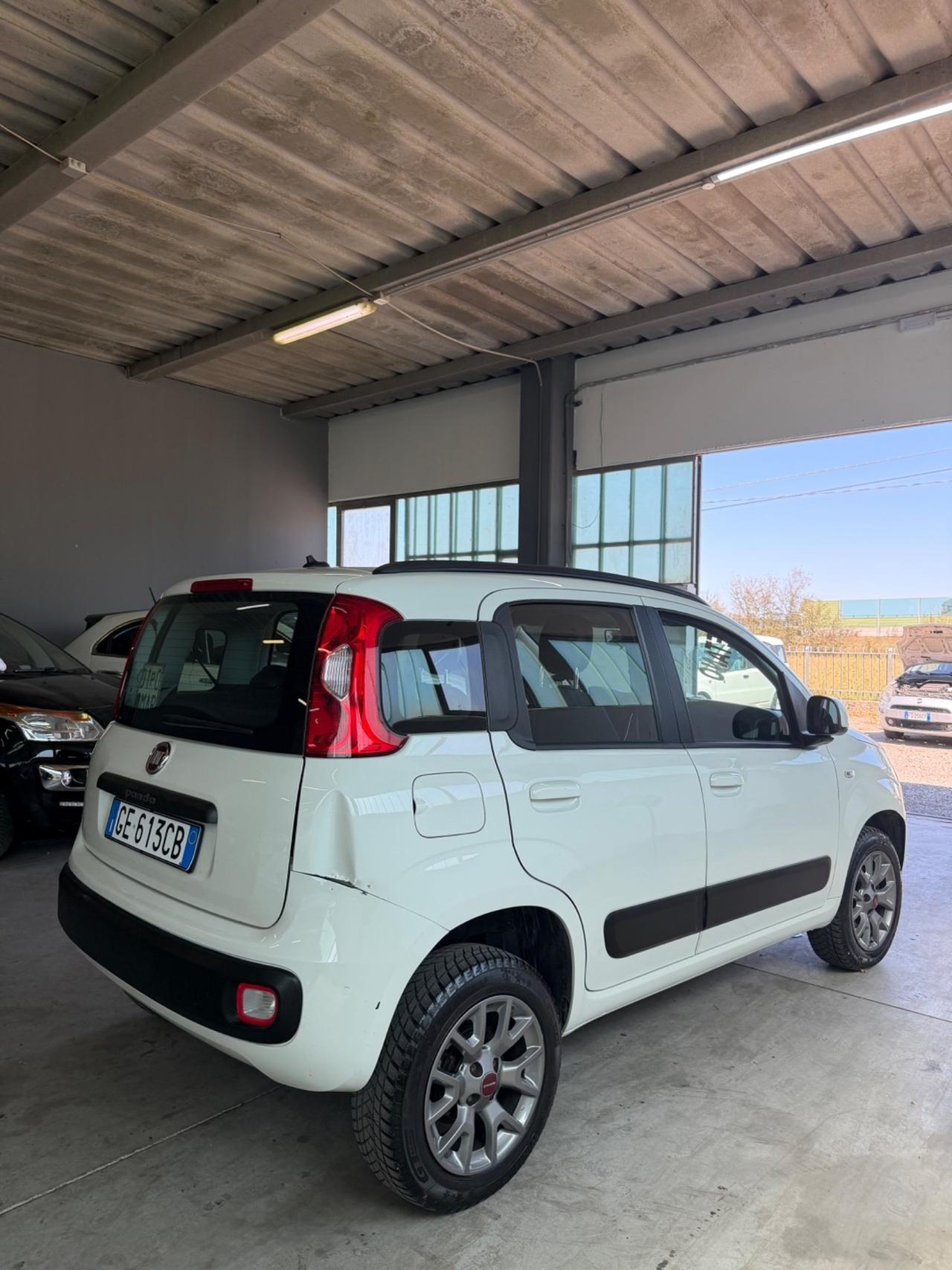 Fiat Panda 0.9 TwinAir Turbo Natural Power Lounge