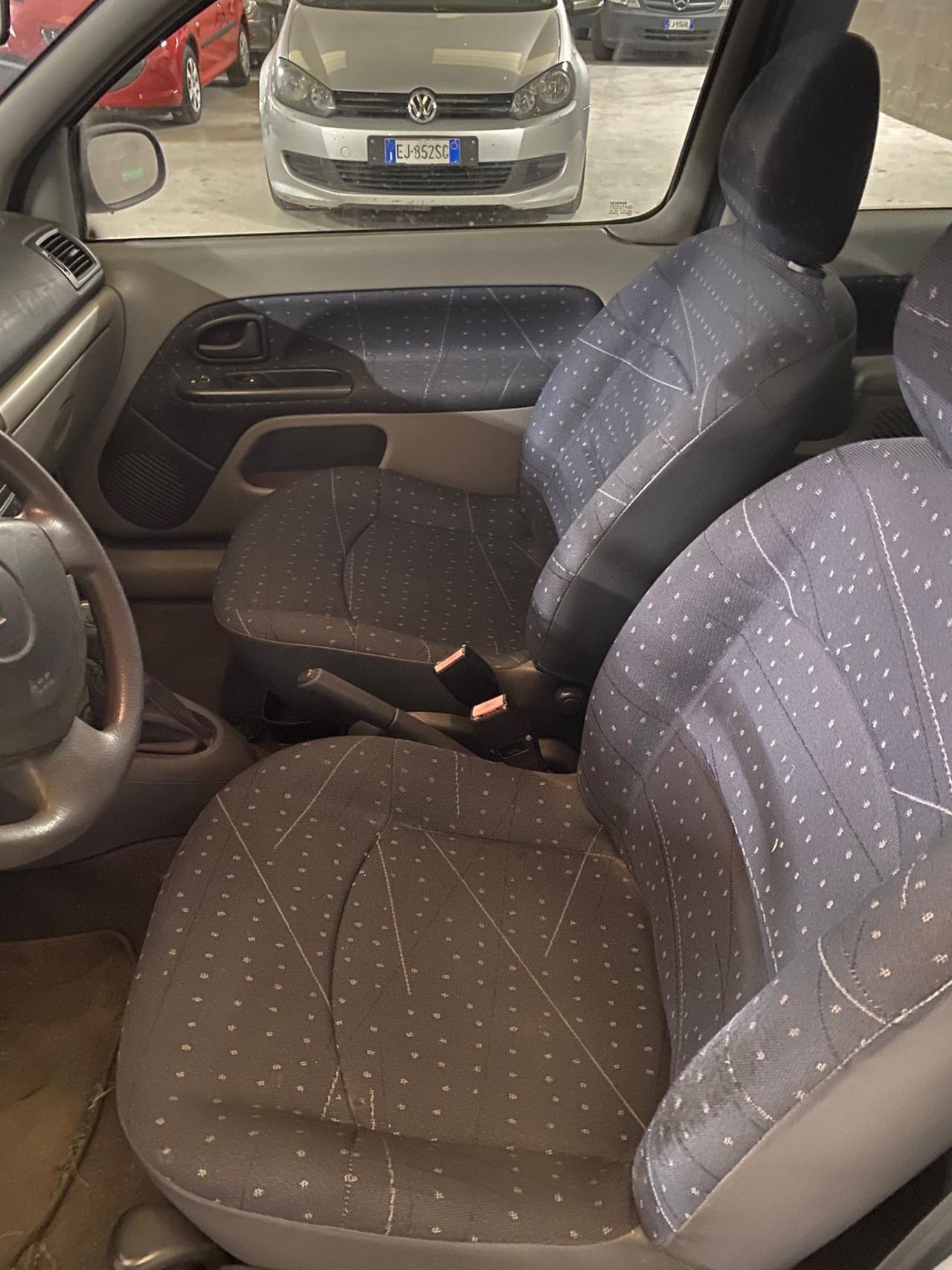 Renault Clio 1.2 cat 3 porte LIMITED