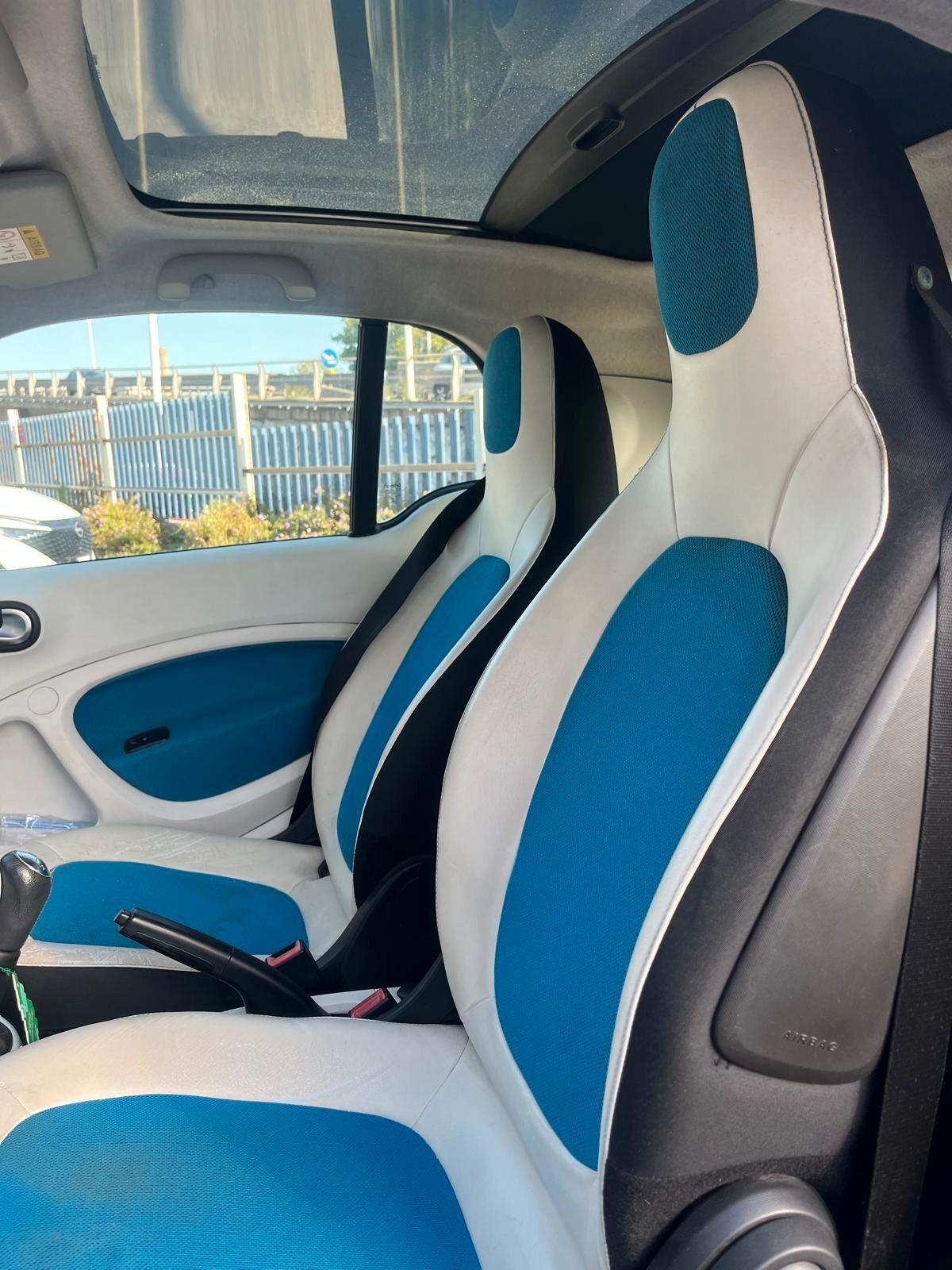 Smart ForTwo 1000 52 kW MHD coupé passion