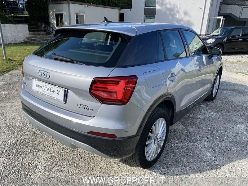Audi Q2 30 TDI Business Design
