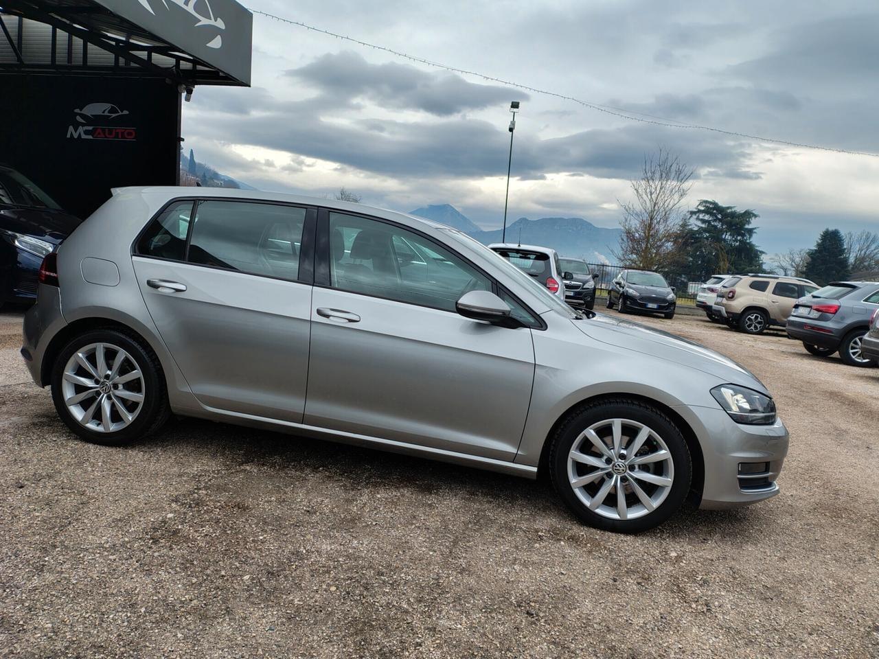 Volkswagen Golf 1.6 TDI 110 CV DSG 5p. Highline BlueMotion Technology