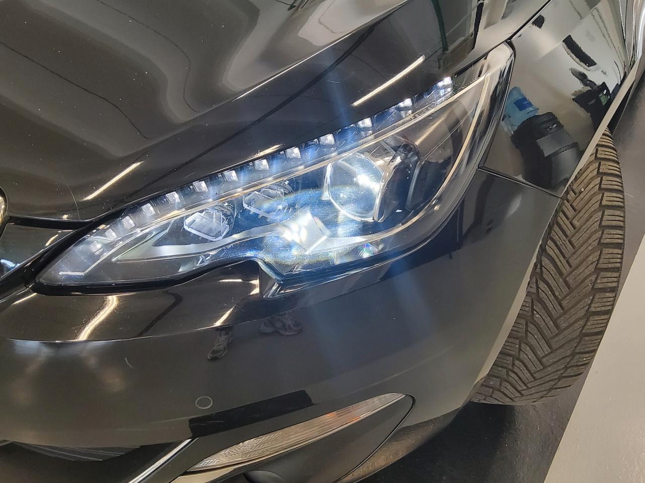 Peugeot 308 BlueHDi 120 S&S Allure