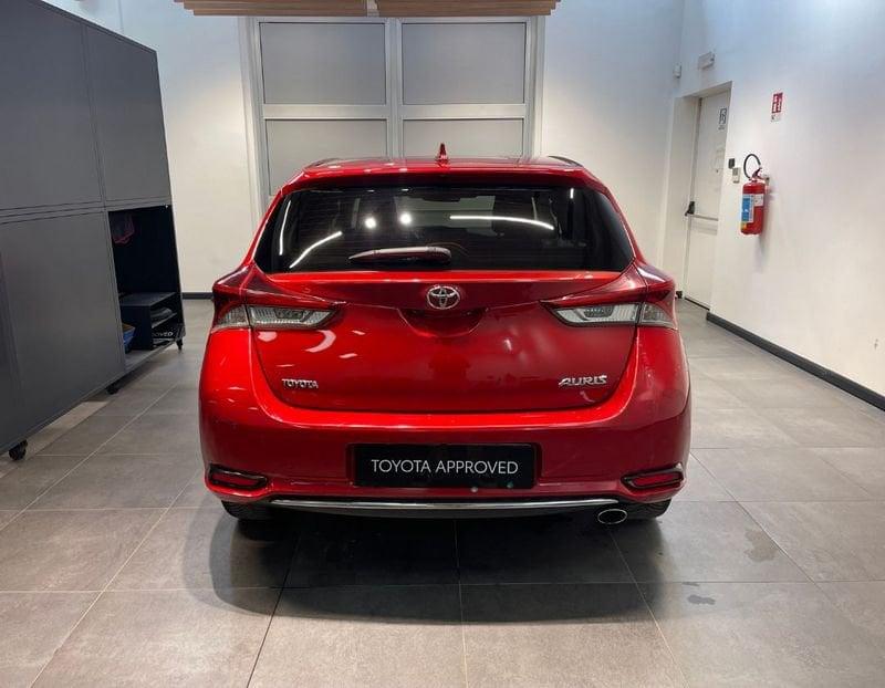 Toyota Auris 1.6 D-4D Lounge