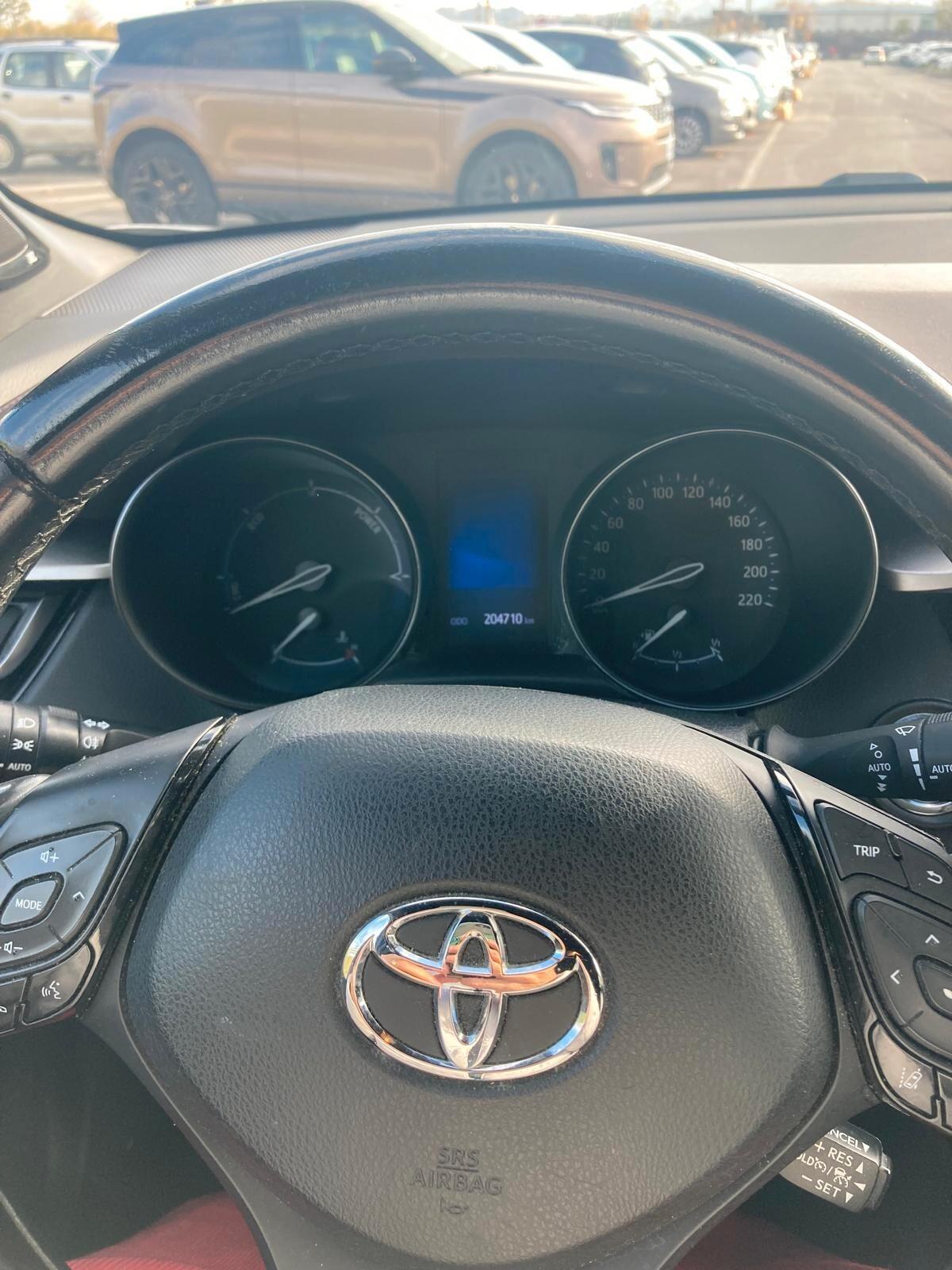 Toyota C-HR 1.8 Hybrid E-CVT Lounge IMMACOLATA