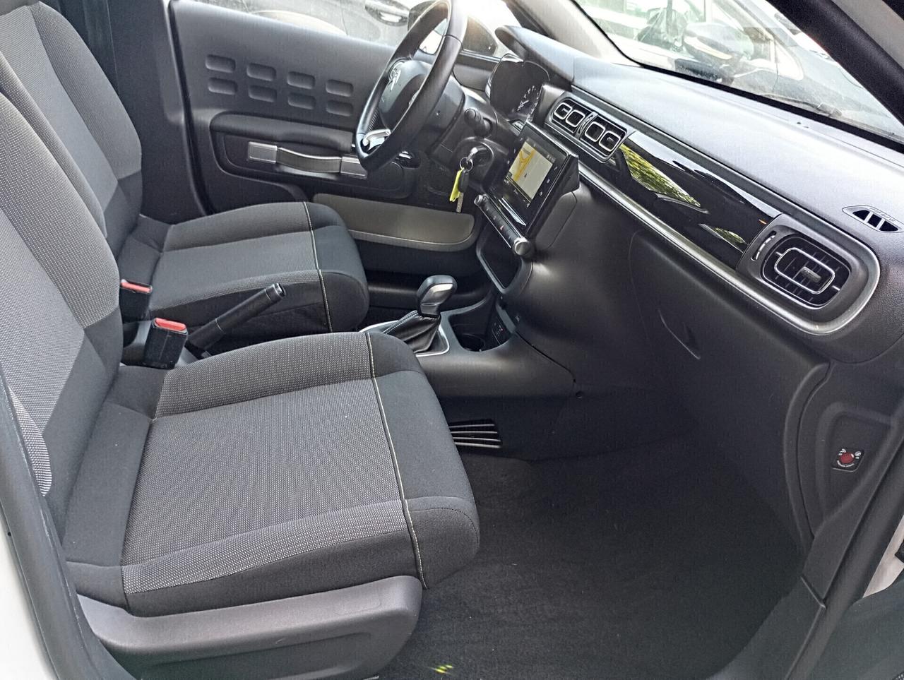 Citroen C3 1.2 PureTech 110CV Shine Aut.
