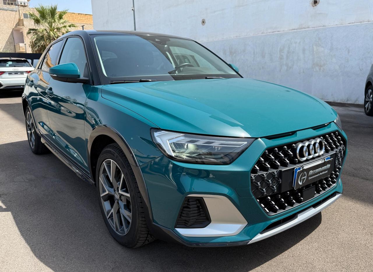Audi A1 Citycarver 30 TFSI S-tronic Admired