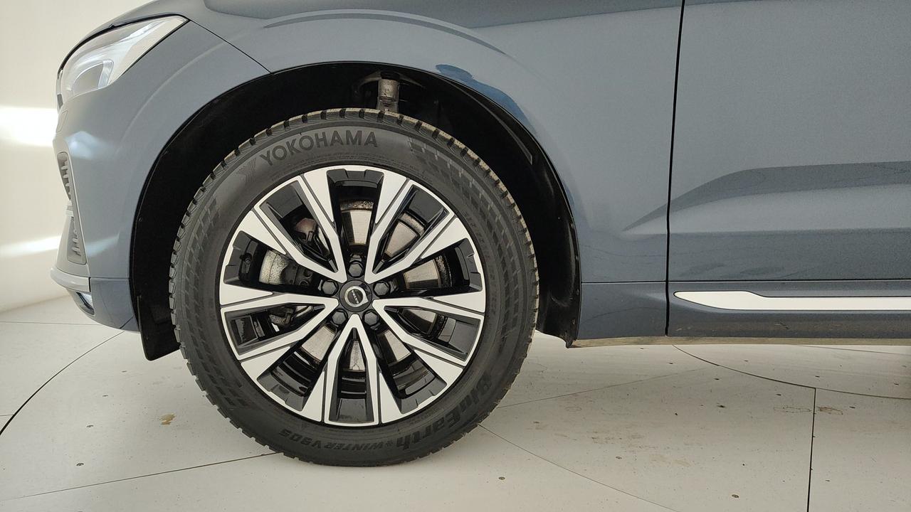 VOLVO XC60 II 2022 - XC60 2.0 b4 Ultimate Bright awd auto