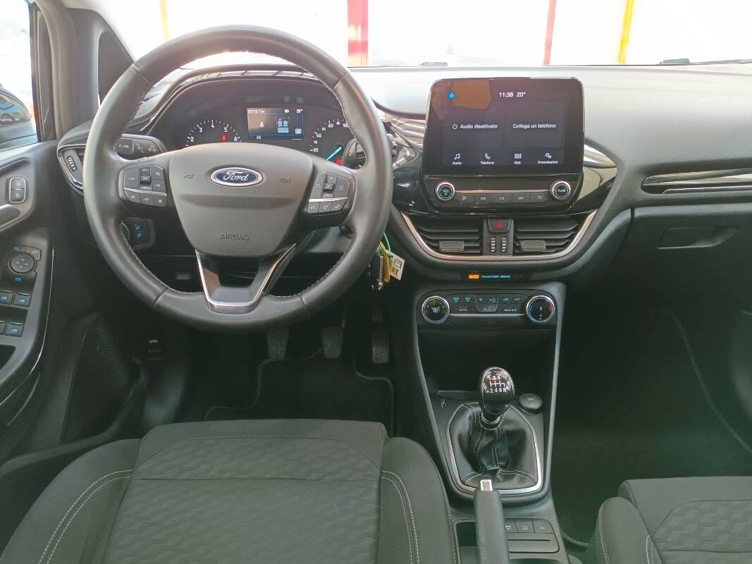 Ford Fiesta 125 cv Ibrida Titanium-GANCIO TRAINO