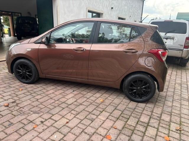 Hyundai i10 1.0 MPI Sound Edition