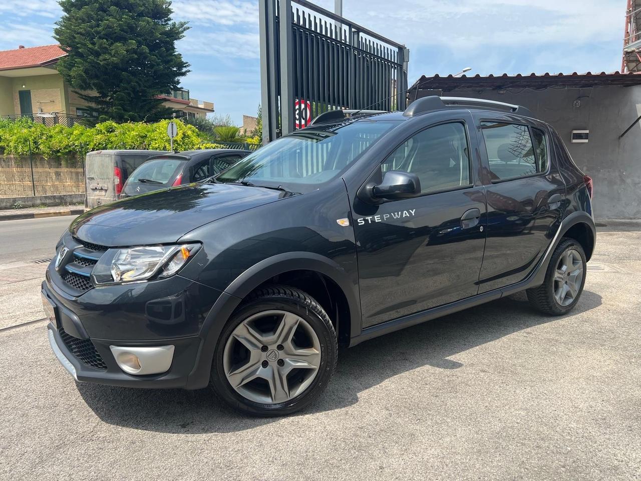 Dacia Sandero Stepway 0.9 tce (prestige) s Navi/Park/Bluetooth