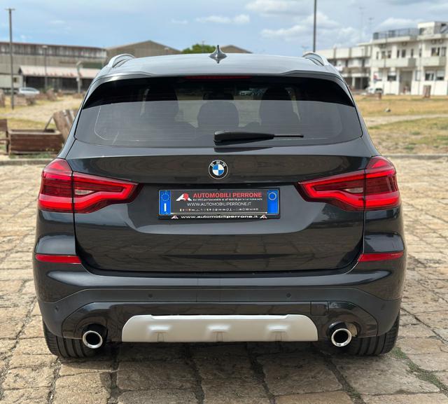 BMW X3 XDrive 20d 190cv X-Line (NaviPro/LED/Pelle/)